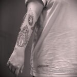 Фото татуировки с кометой (астероидом) 27.03.2021 №101 - comet tattoo - tatufoto.com