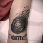 Фото татуировки с кометой (астероидом) 27.03.2021 №106 - comet tattoo - tatufoto.com