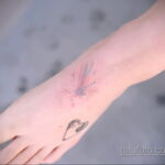 Фото татуировки с кометой (астероидом) 27.03.2021 №108 - comet tattoo - tatufoto.com