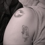 Фото татуировки с кометой (астероидом) 27.03.2021 №124 - comet tattoo - tatufoto.com