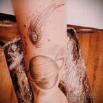 Фото татуировки с кометой (астероидом) 27.03.2021 №146 - comet tattoo - tatufoto.com