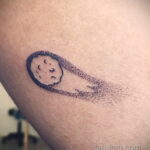 Фото татуировки с кометой (астероидом) 27.03.2021 №152 - comet tattoo - tatufoto.com