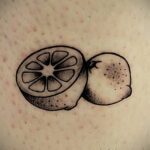 Фото татуировки с лаймом 31.03.2021 №075 - lime tattoo - tatufoto.com