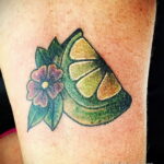 Фото татуировки с лаймом 31.03.2021 №110 - lime tattoo - tatufoto.com