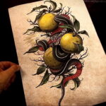 Фото татуировки с яблоком 03.03.2021 №033 - apple tattoo - tatufoto.com