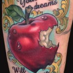 Фото татуировки с яблоком 03.03.2021 №108 - apple tattoo - tatufoto.com