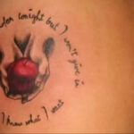 Фото татуировки с яблоком 03.03.2021 №112 - apple tattoo - tatufoto.com
