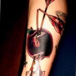 Фото татуировки с яблоком 03.03.2021 №116 - apple tattoo - tatufoto.com