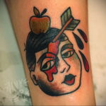 Фото татуировки с яблоком 03.03.2021 №132 - apple tattoo - tatufoto.com