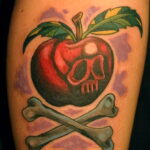 Фото татуировки с яблоком 03.03.2021 №174 - apple tattoo - tatufoto.com