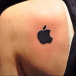 Фото татуировки с яблоком 03.03.2021 №187 - apple tattoo - tatufoto.com