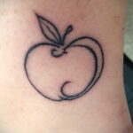 Фото татуировки с яблоком 03.03.2021 №204 - apple tattoo - tatufoto.com
