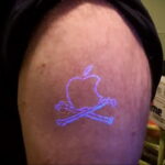 Фото татуировки с яблоком 03.03.2021 №269 - apple tattoo - tatufoto.com