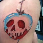 Фото татуировки с яблоком 03.03.2021 №272 - apple tattoo - tatufoto.com