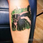 Фото татуировки со скунсом 28.03.2021 №051 - Skunk tattoo - tatufoto.com