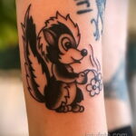 Фото татуировки со скунсом 28.03.2021 №198 - Skunk tattoo - tatufoto.com