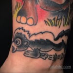 Фото татуировки со скунсом 28.03.2021 №248 - Skunk tattoo - tatufoto.com