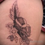 Фото татуировки со скунсом 28.03.2021 №253 - Skunk tattoo - tatufoto.com