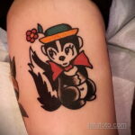 Фото татуировки со скунсом 28.03.2021 №264 - Skunk tattoo - tatufoto.com