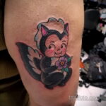 Фото татуировки со скунсом 28.03.2021 №369 - Skunk tattoo - tatufoto.com