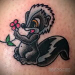 Фото татуировки со скунсом 28.03.2021 №383 - Skunk tattoo - tatufoto.com
