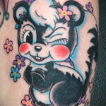 Фото татуировки со скунсом 28.03.2021 №392 - Skunk tattoo - tatufoto.com