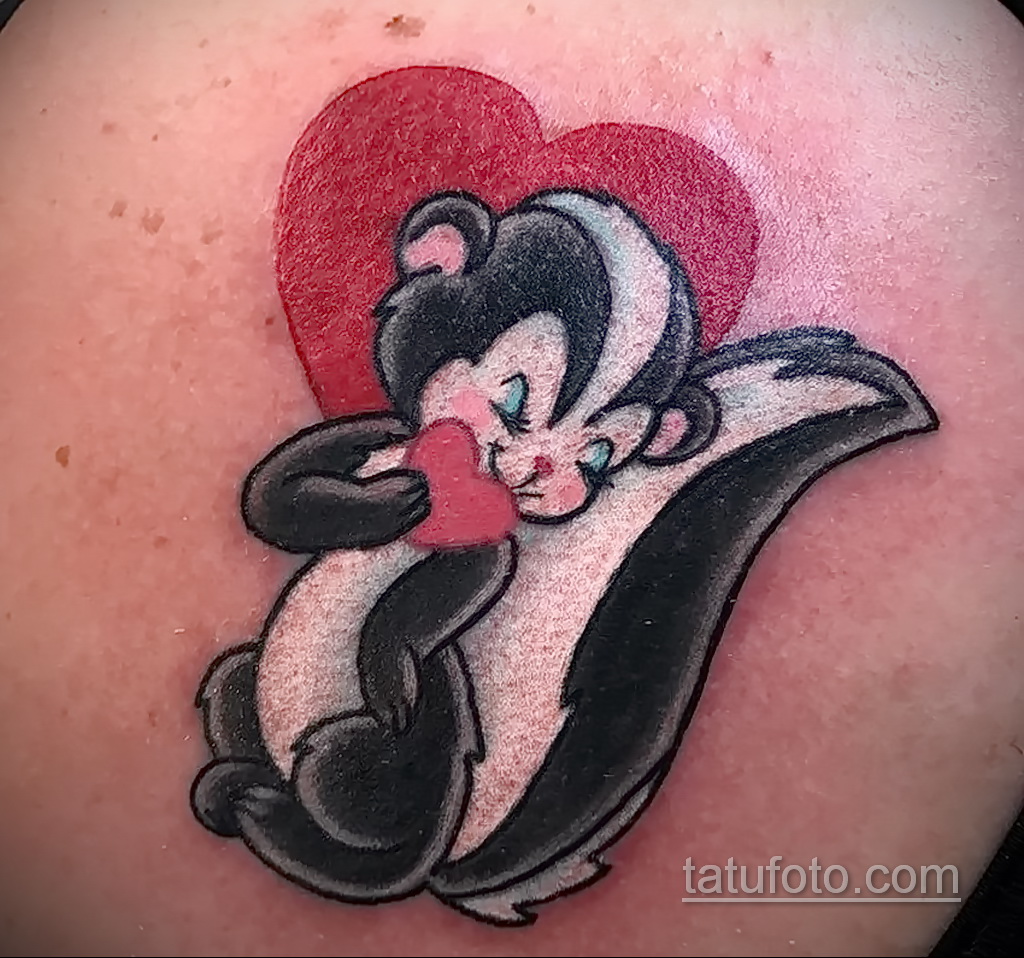 Фото татуировки со скунсом 28.03.2021 №412 - Skunk tattoo - tatufoto.com