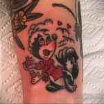 Фото татуировки со скунсом 28.03.2021 №422 - Skunk tattoo - tatufoto.com