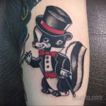 Фото татуировки со скунсом 28.03.2021 №426 - Skunk tattoo - tatufoto.com