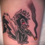 Фото татуировки со скунсом 28.03.2021 №459 - Skunk tattoo - tatufoto.com