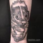Фото татуировки со скунсом 28.03.2021 №462 - Skunk tattoo - tatufoto.com