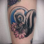 Фото татуировки со скунсом 28.03.2021 №466 - Skunk tattoo - tatufoto.com