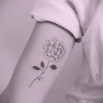 Фото татуировки цветок гортензия 31.03.2021 №016 - tattoo hydrangea - tatufoto.com