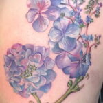 Фото татуировки цветок гортензия 31.03.2021 №020 - tattoo hydrangea - tatufoto.com