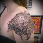 Фото татуировки цветок гортензия 31.03.2021 №035 - tattoo hydrangea - tatufoto.com