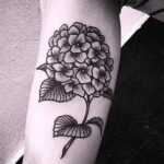 Фото татуировки цветок гортензия 31.03.2021 №104 - tattoo hydrangea - tatufoto.com