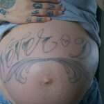 Фото беременная с тату 19.04.2021 №028 - pregnant tattoo - tatufoto.com