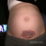 Фото беременная с тату 19.04.2021 №032 - pregnant tattoo - tatufoto.com