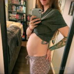 Фото беременная с тату 19.04.2021 №046 - pregnant tattoo - tatufoto.com