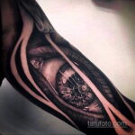 Фото интересного рисунка мужской тату 05.04.2021 №024 - male tattoo - tatufoto.com