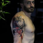 Фото интересного рисунка мужской тату 05.04.2021 №050 - male tattoo - tatufoto.com