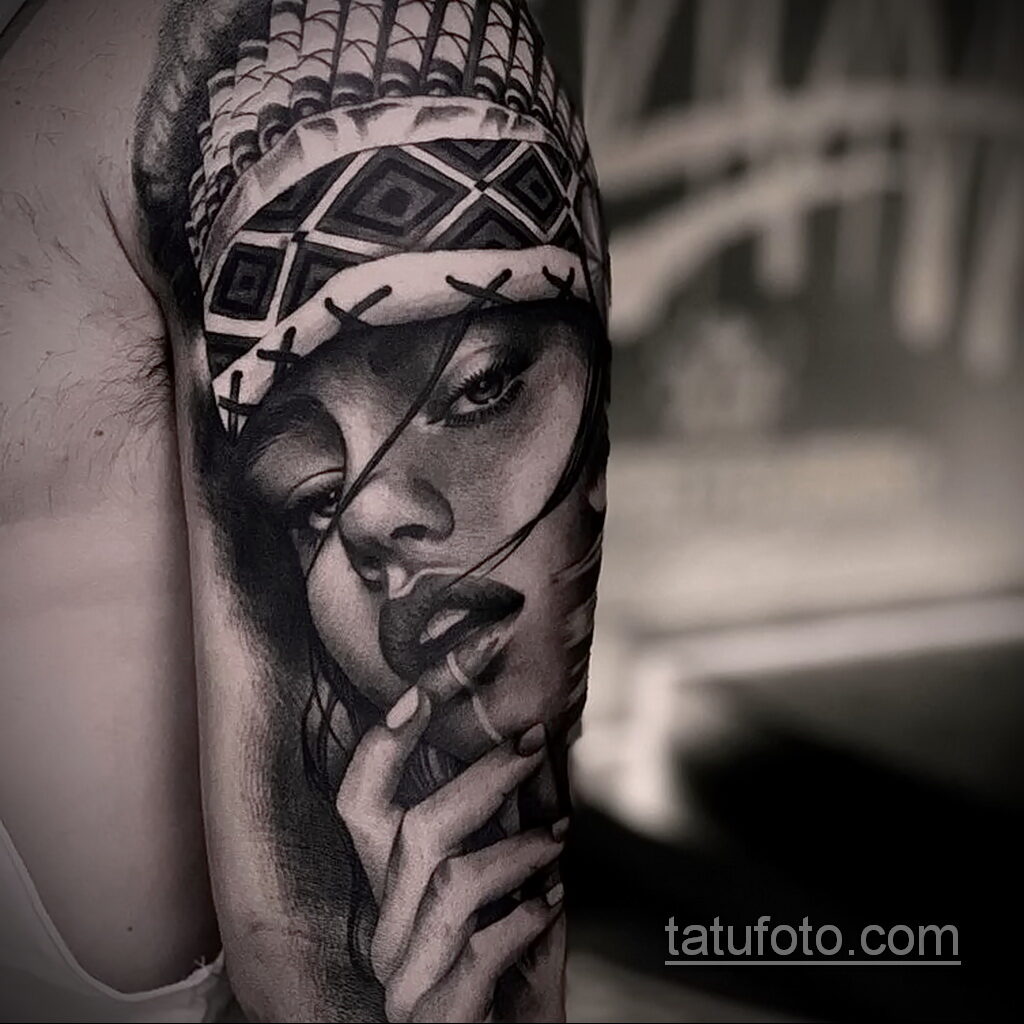 Фото интересного рисунка мужской тату 05.04.2021 №146 - male tattoo - tatufoto.com
