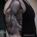Фото интересного рисунка мужской тату 05.04.2021 №187 - male tattoo - tatufoto.com