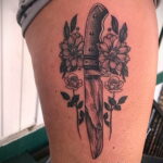 Фото интересного рисунка татуировки 04.04.2021 №022 - cool tattoo - tatufoto.com