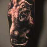 Фото татуировки с оборотнем 01.04.2021 №332 - werewolf tattoo - tatufoto.com