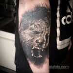 Фото татуировки с оборотнем 01.04.2021 №436 - werewolf tattoo - tatufoto.com