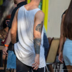 Тату лестница на правой руке парня – Фото Уличная тату (street tattoo) № 13 – 27.06.2021 1