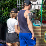 Тату трайбл узор на правом плече мужчины – Фото Уличная тату (street tattoo) № 13 – 27.06.2021 4