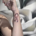 Фото тату Розовая ленточка 20.06.2021 №027 - tattoo pink ribbon - tatufoto.com