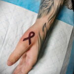 Фото тату Розовая ленточка 20.06.2021 №090 - tattoo pink ribbon - tatufoto.com
